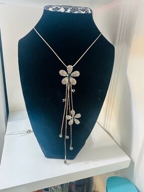 The Green Party Crystal Flower Drop Necklace in Silver